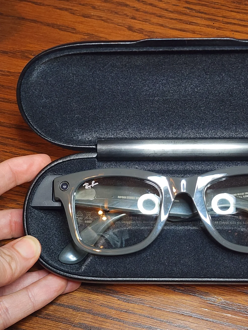 Ray Ban Stories Wayfarer | Flawless Evolve Photochromic Lenses NWOB